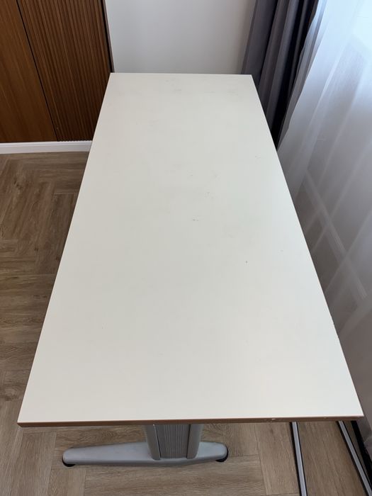 Стол письменный б/у