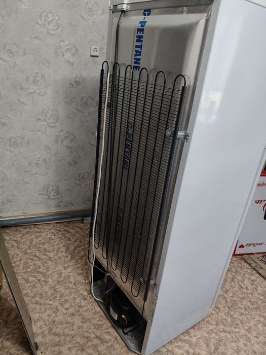 Продам холодильник