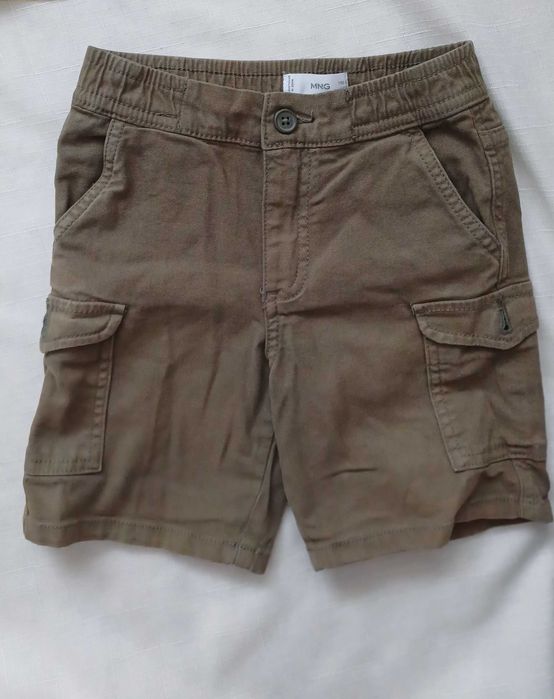 Къси панталонки и те иски за момче