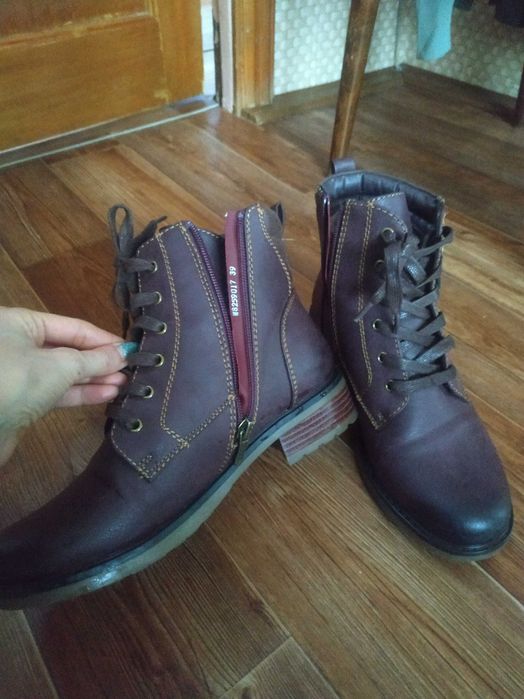 Ботинки женские,зимние