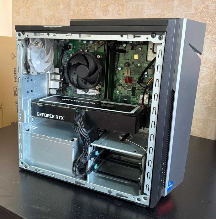 Sistem Gaming Acer Nitro N50-640 cu procesor Intel® Core™ i5-12400F pana la 4.40 GHz, Alder Lake, 16GB, 1TB SSD, GeForce RTX 3060 12GB GDDR6