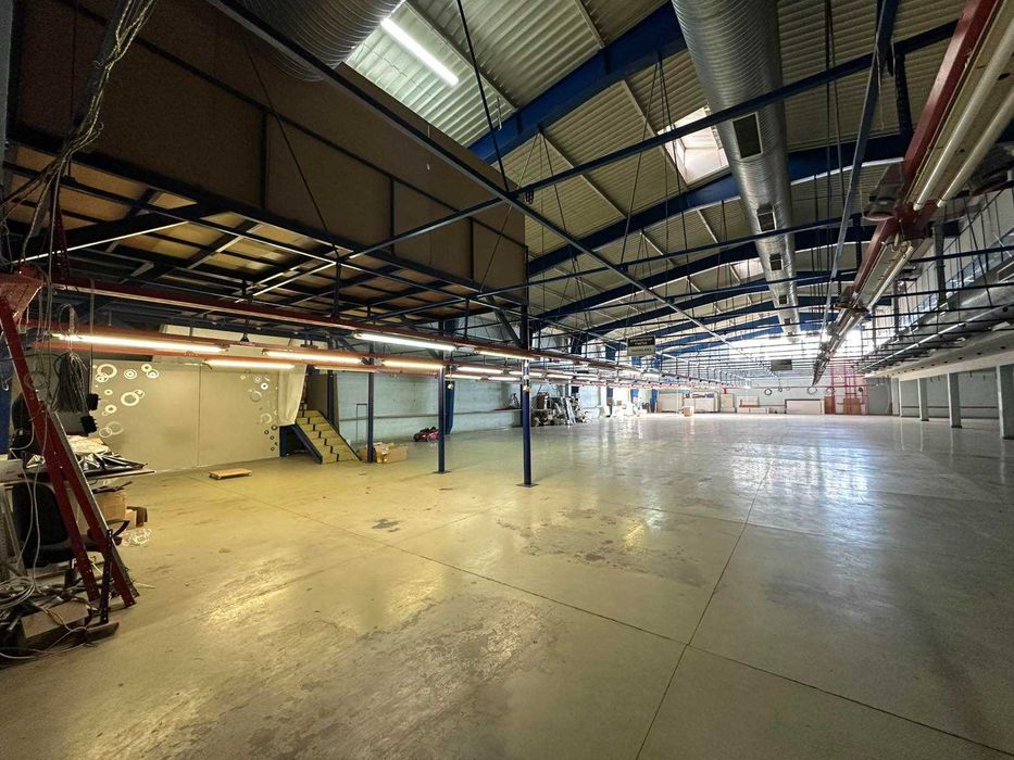 Дава се под наем Склад в Пловдив, Индустриална зона - Изток - 2400 кв.м за 11969.19 € - Снимка #6