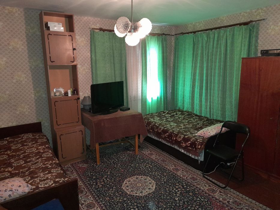 Продавам къща в с. Динковица