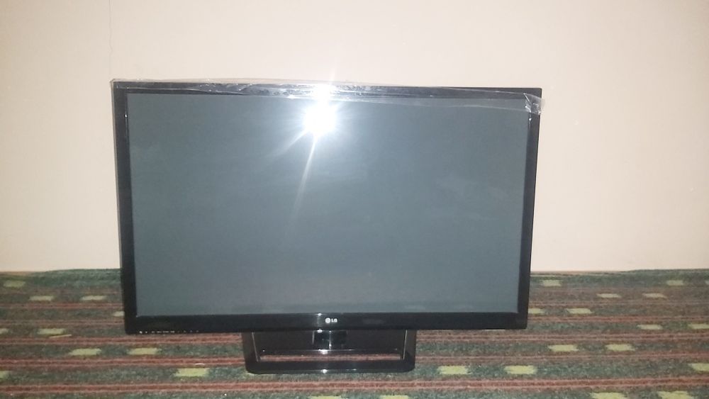 LG TELEVIZOR 43 lik orginal