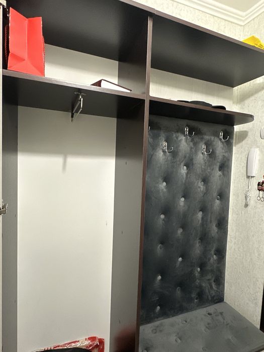 продам прихожую в отличном состоянии