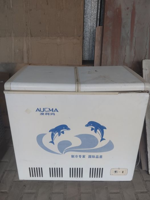 Холодильники продаю