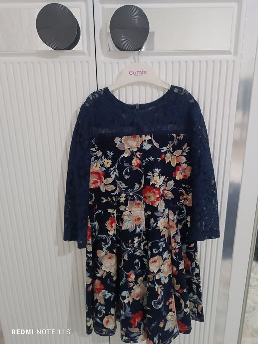 Продам детские платья