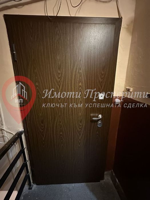 Продава се Двустаен апартамент в София, Център - 45 кв.м за 3667 €/кв.м - Снимка #11