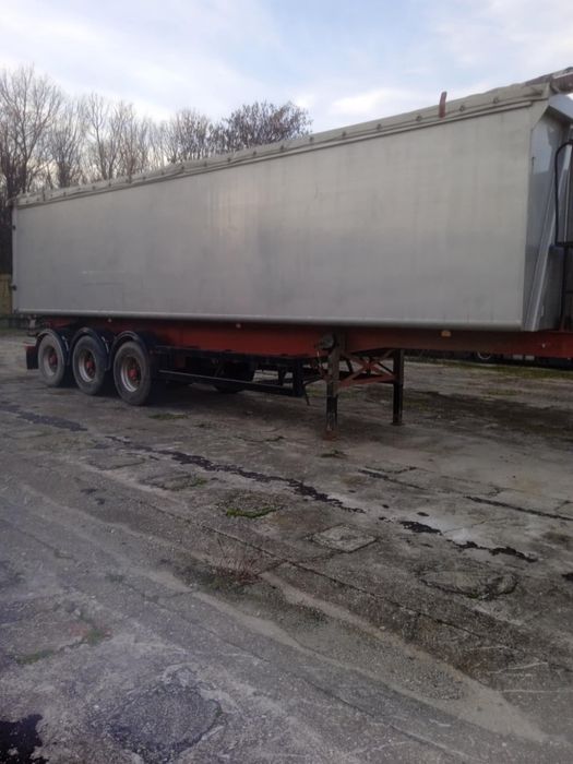 Semiremorca cereale carnehl