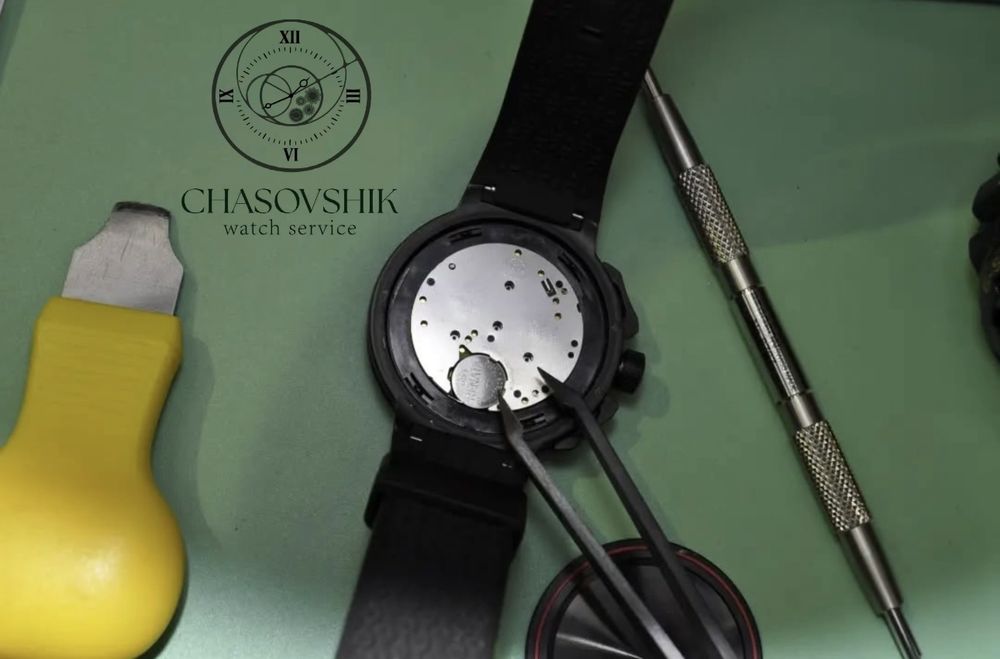 Замена батарейки в часах, RENATA