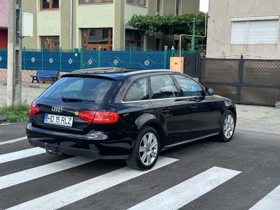 Vand audi a4 an 2009 motor 2.0 TDI