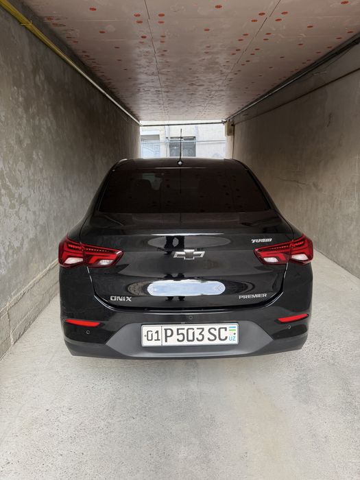 Chevrolet Onix 2024 — 2