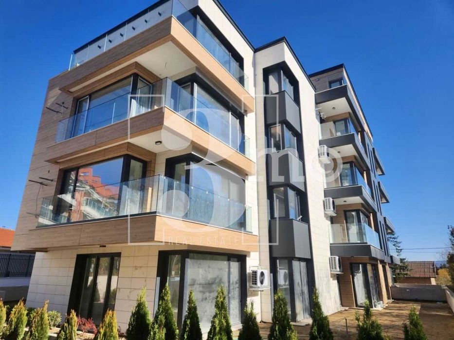 „3mo“ недвижими имоти продава тристаен апартамент с уникална гледка в кв. Симеоново
