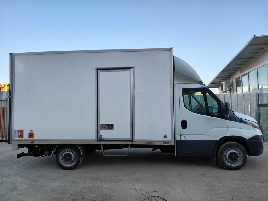 Бус под наем с борд Автоматик София Б категория 8 палетен от 55€
