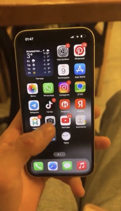 Продам айфон 13 хорошем состояние