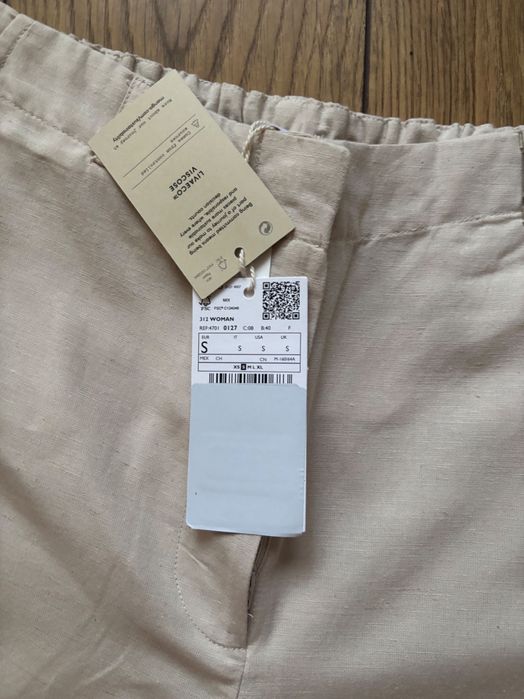 Продавам нов ленен панталон с етикет на Манго. Размер S. Цвят бежав.