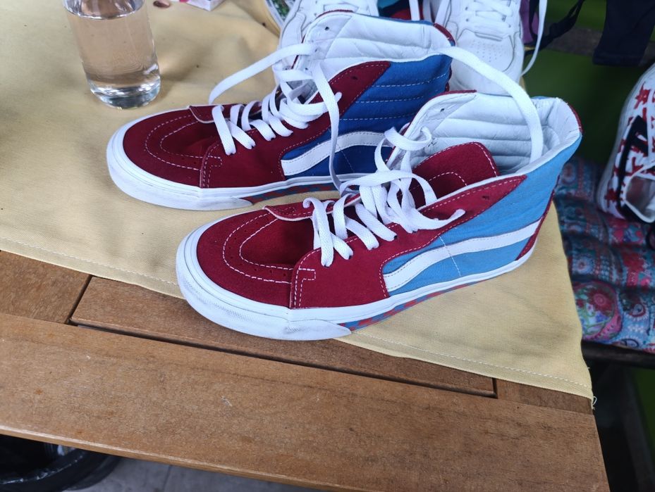 Кецове VANS размер 40,5 като нови.цена 30€