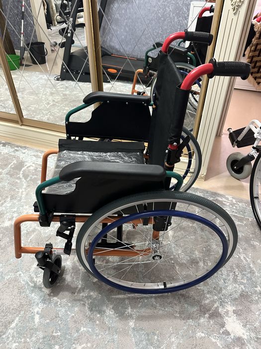 Инвалидная коляска