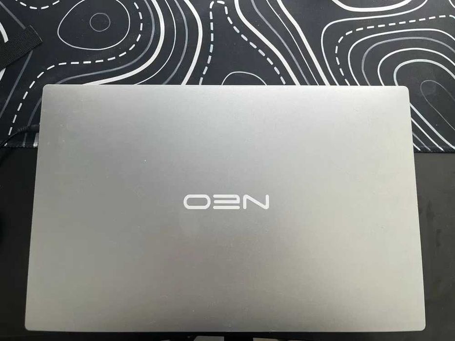 Ноутбук NEO / Core i5 / 8GB / SSD / Intel Iris Graphics
