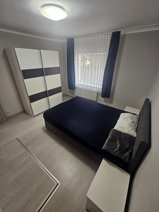 Apartament 3 camere -de închiriat