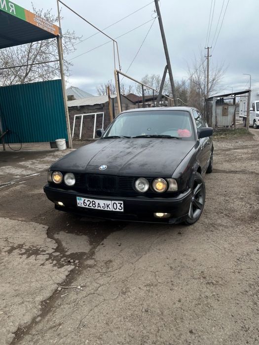 Продам бмв е34 2.5