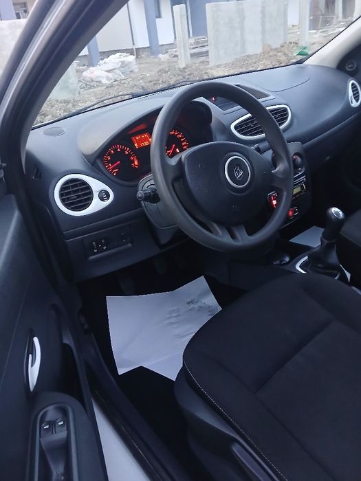 Renault Clio Euro 5 _2013