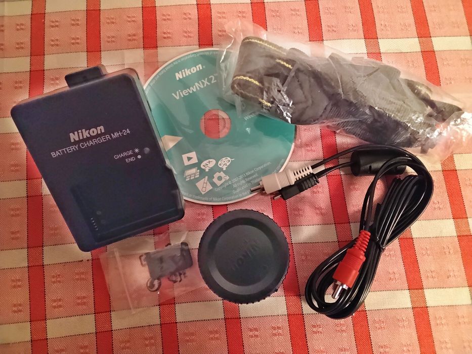 Продам фотоаппарат nikon d5300.