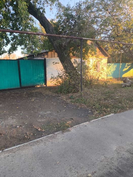 Продается дом в поселке Бурлин