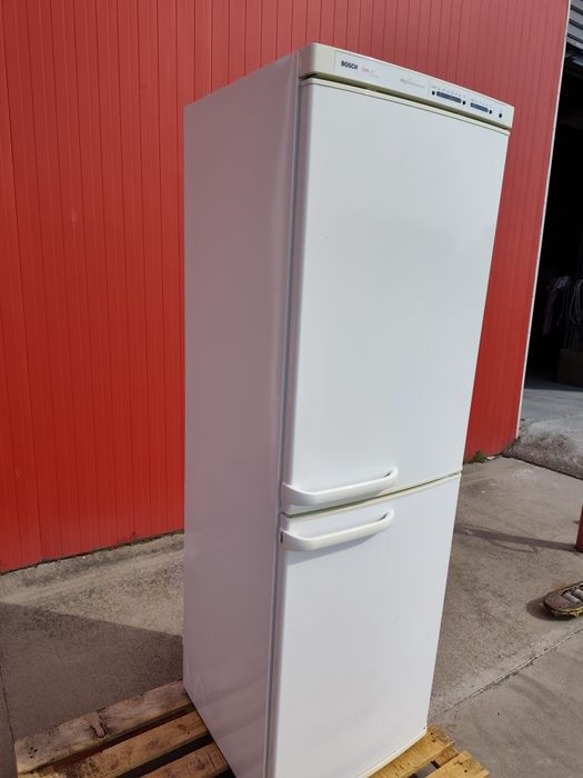 Хладилник с фризер  Bosch