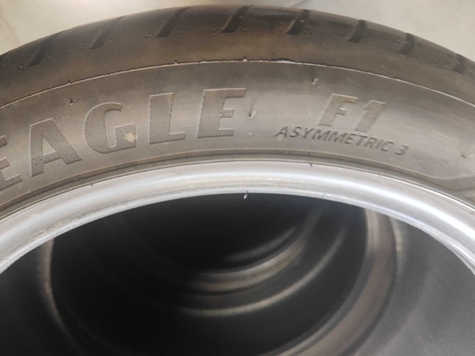 2бр. летни гуми 245/40/18 Goodyear
