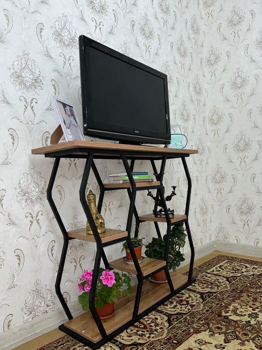 Стеллаж в лофт-дизайне