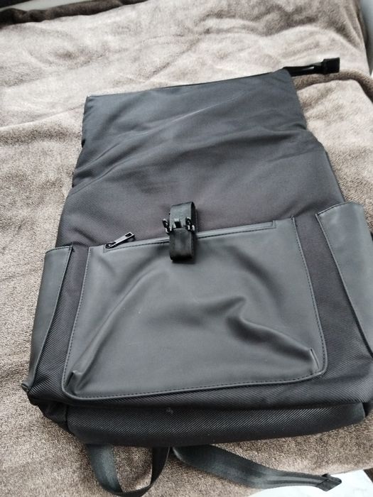 Продавам раница celio