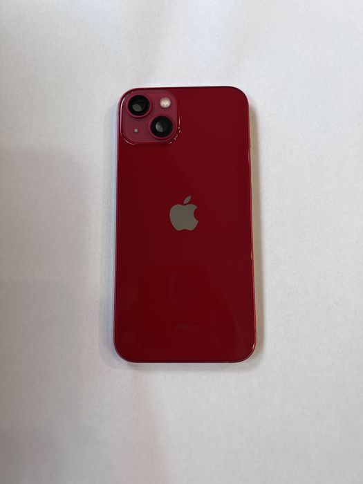 Carcasa iPhone 13 Red originala  399 lei