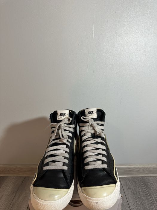 NIKE Blazer Mid '77