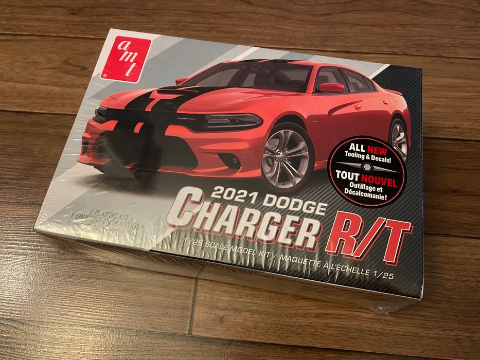Macheta Dodge Charger 2021 scara 1:25