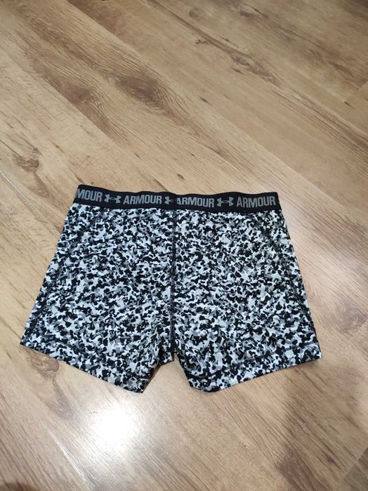 Pantaloni scurti compresie de dama Under Armour marimea L