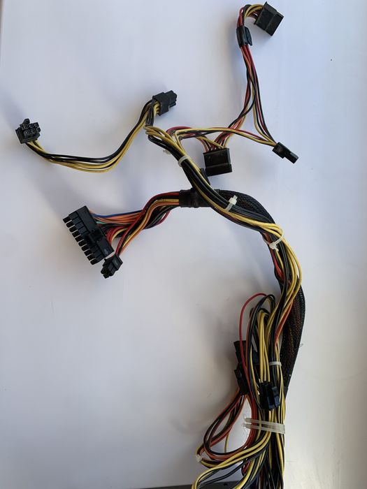 Huntkey Green Power модель LW-6500HG