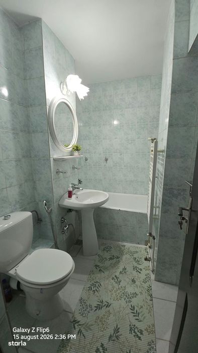 Vand apartament 2 camere decomandat in Deva, zona 22 Decembrie,