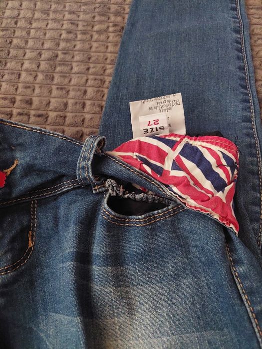 Дамски дънки номер 27