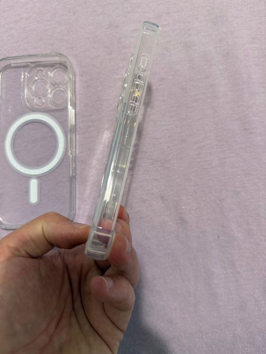 Какъфи за iphone 16 pro : 2 бр , нови, общо 5 лв