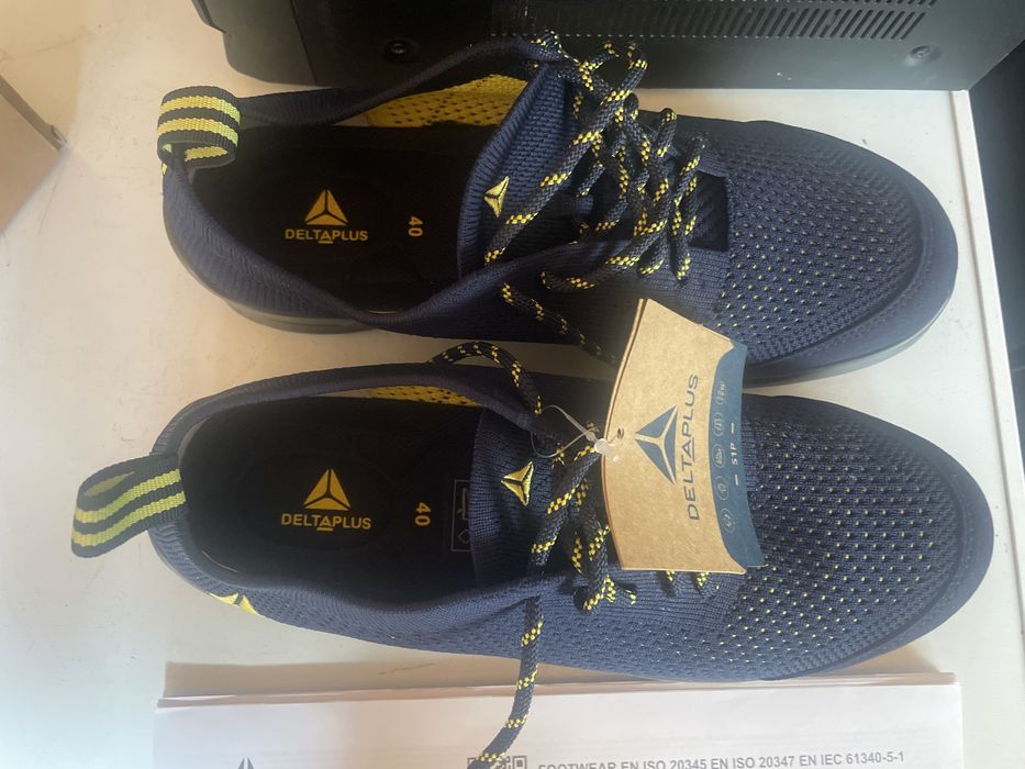 Pantofi Delta plus marimea 40