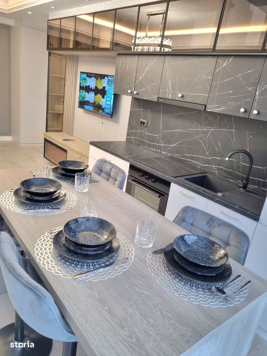 BLOC NOU- 3 camere si loc de parcare