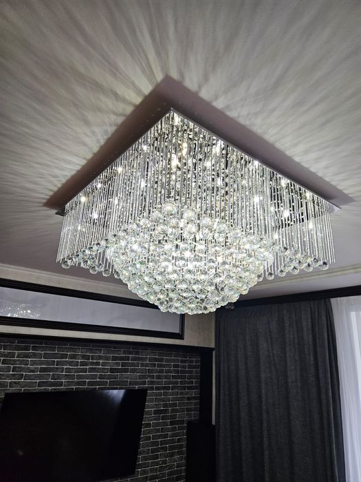 Люстра за 250000 тенге