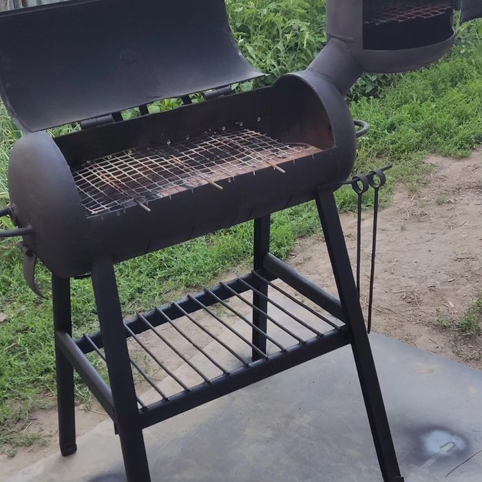 Продам мангал барбюшница капитальный состояние новый прошу 130000 т.г