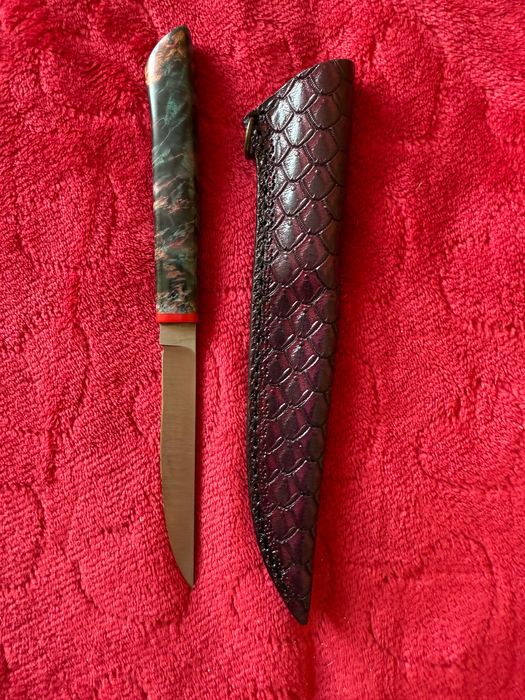 Няколко ножа ръчна изработка