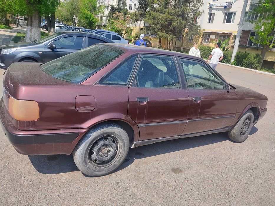 Продам айди 80 б4 в хорошем состояние