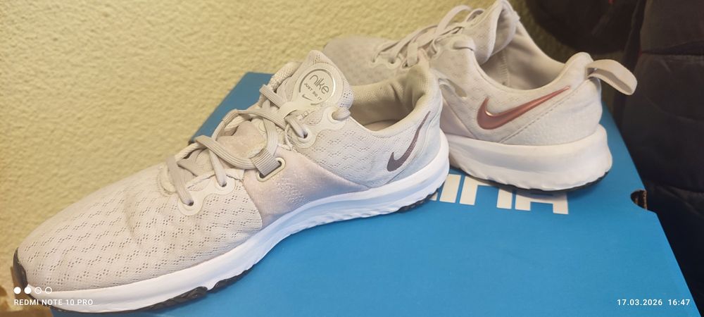 Nike дамски маратонки – почти нови, №38.5