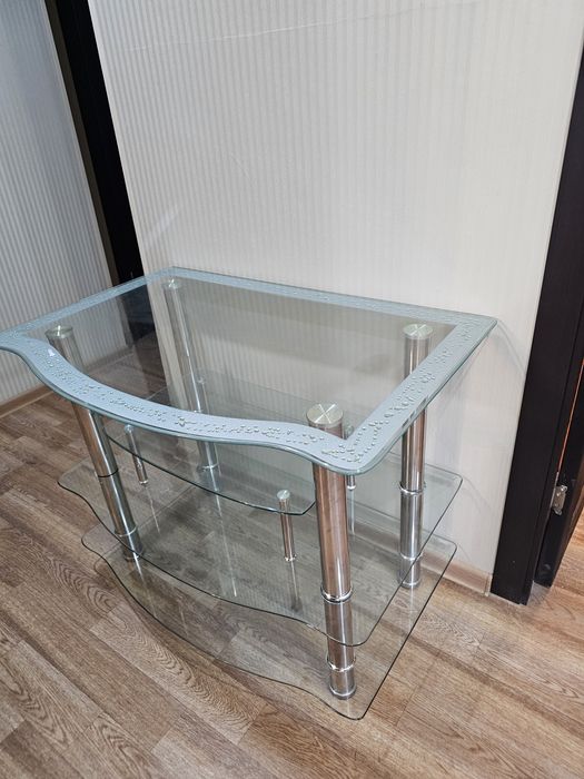 Отдам подставку под телевизор