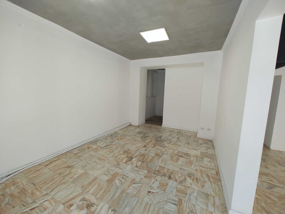 Inchiriere spatiu comercial central Arad - Balcescu