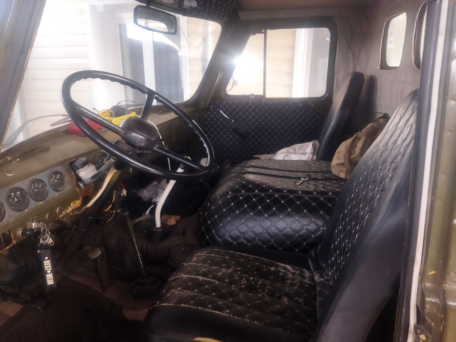 УАЗ 452  бортовой